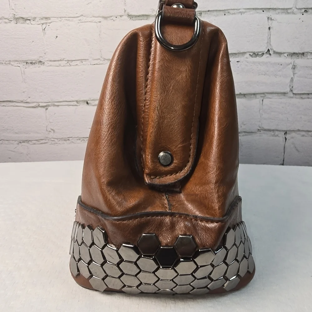 H SAMS VINTAGE BROWN SATCHEL PURSE HANDBAG LEATHER HONEYCOMB METAL DETAIL